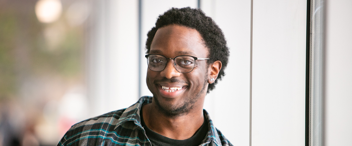 Portrait of graduate student Jordon Bell