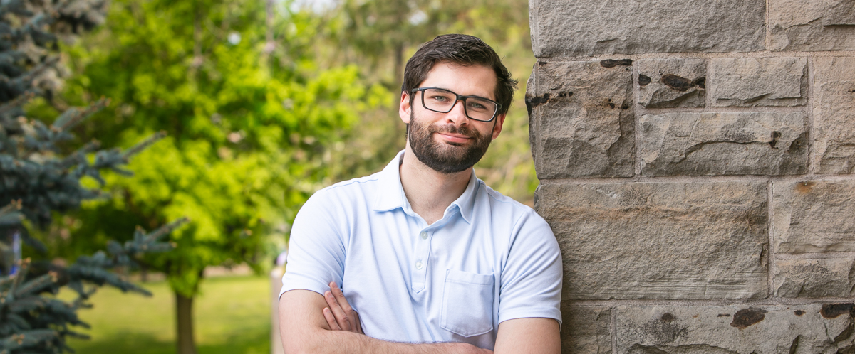 Portrait of MBIOT Biotechnology at U of Guelph grad student Nathaniel Hoffman