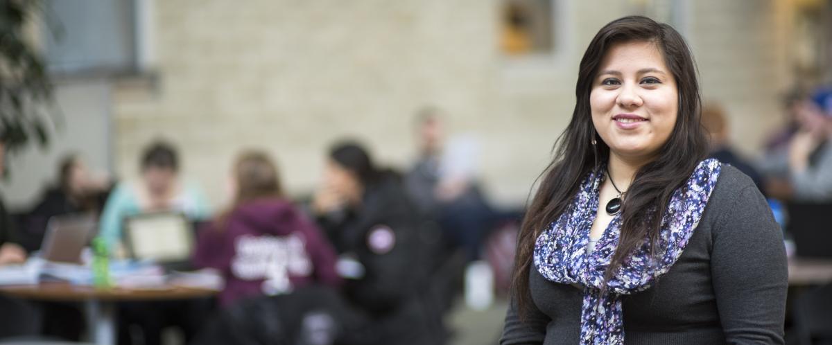 Portrait of Sonia Gallardo in the Summerlee Science Complex at U of G