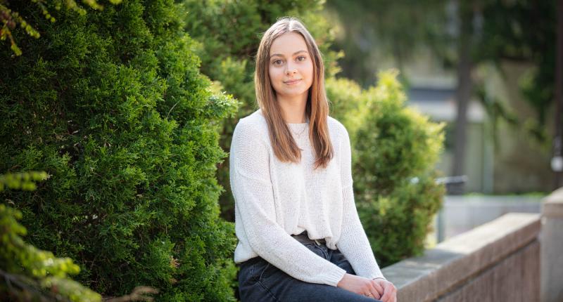 Portrait of graduate student Jamie Armstrong (MA, Criminology and Criminal Justice Policy)